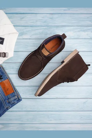 LOUIS STITCH Men Mid-Top Solid Suede Desert Boots
