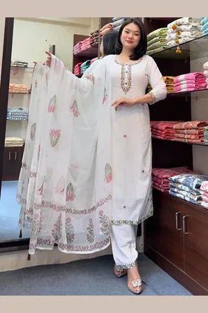HERE&NOW Women Ethnic Motifs Embroidered Regular Sequinned Kurti with Trousers & With Dupatta