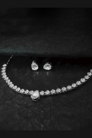 FÁBULA Silver-Plated AD-Studded Necklace & Earrings