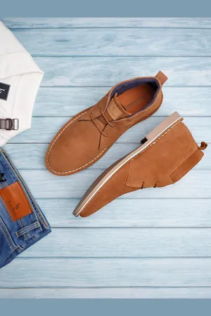 LOUIS STITCH Men Mid-Top Solid Suede Desert Boots