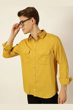 Invictus Men Original Spread Collar Solid Cotton Slim Fit Casual Shirt