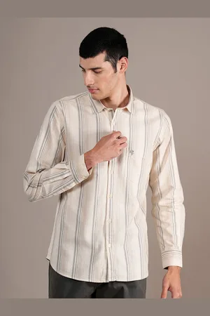 CANTABIL Men Spread Collar Solid Cotton Casual Shirt