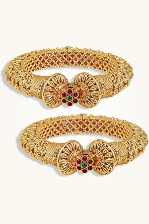 Peora Set Of 2 Gold Plated Stone Studded Bangles