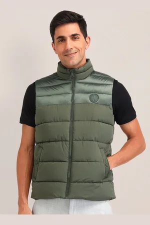 U.S. Polo Assn. Men Colourblocked Longline Quilted Jacket