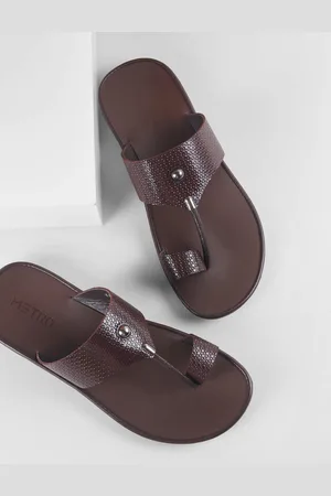 Metro Men Leather Comfort Sandals