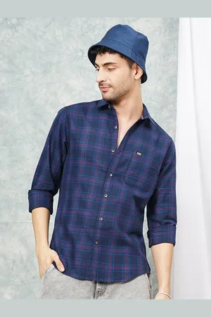 The Indian Garage Co Men Navy Blue Red Slim Fit Checked Casual Shirt