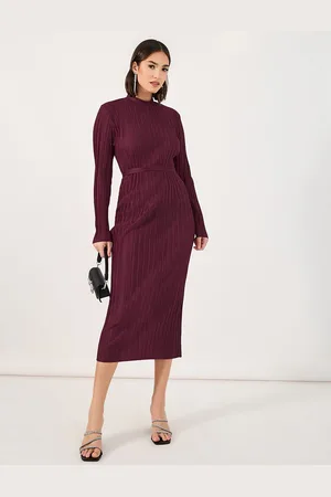 Styli Women Self Design High Neck Pleated Bodycon Midi Dress