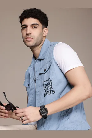 Roadster The Life Co. Sleeveless Typography Printed Pure Cotton Tailored Jacket
