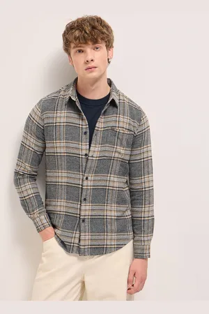 The Bear House Men Slim Fit Opaque Checked Casual Shirt