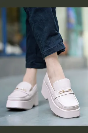 Shoetopia Women Textured Slip On Loafers