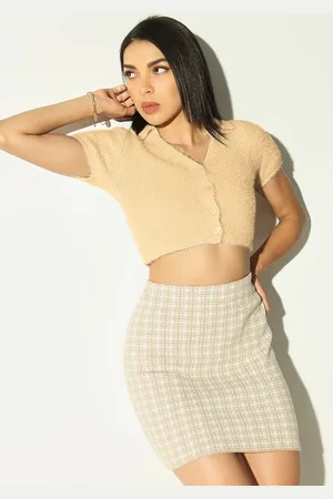 SHOWOFF Women Shirt Collar Faux Fur Trim Fitted Crop Top