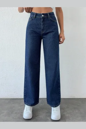 KOTTY Women Straight Fit High-Rise Stretchable Jeans