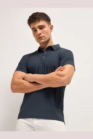 The Bear House Men Solid Polo Collar T-shirt