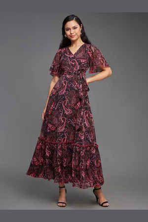 Miss Chase Women Floral Print Flared Sleeve Fit and Flare Maxi Dress