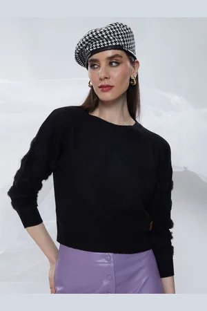 Campus Women Round Neck Crop Pullover