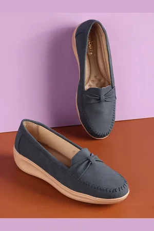 DressBerry Women Loafers