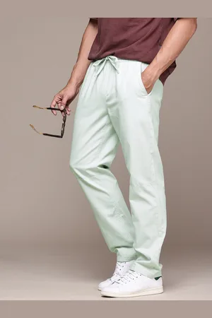 Roadster The Life Co. Men Straight Fit Pure Cotton Chinos Trousers