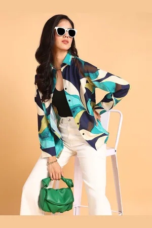 DressBerry Women Spread Collar Floral Printed Relaxed Fit Casual Shirt