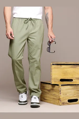 Roadster The Life Co. Men Straight Fit Pure Cotton Chinos Trousers