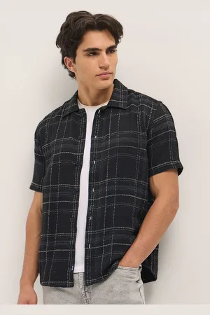 The Bear House Men Slim Fit Opaque Checked Casual Shirt