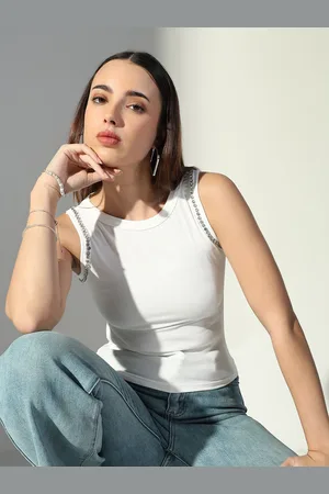 SHOWOFF Women Sleeveless Fitted Crop Top