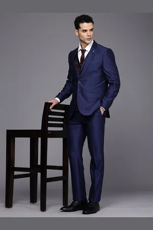 Raymond Weil Single Breasted 3-Peice Party Suits with Tie