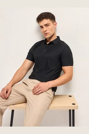 The Bear House Men Solid Polo Collar T-shirt