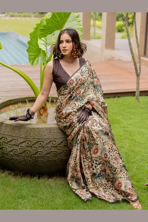 Mirchi Fashion Floral Printed Saree With Blouse Piece