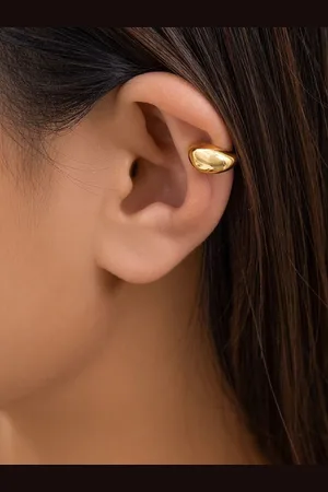 Salty Contemporary Studs Earrings