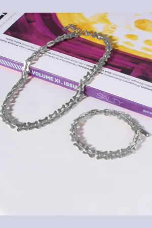 Salty Elegant Golden Dainty Stainless Steel Link Necklace and Bracelet