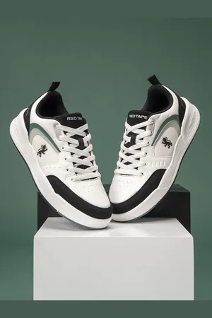 Red Tape Men Colourblocked Sneakers