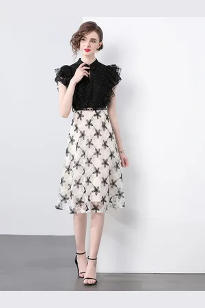 JC Collection Women Floral Printed Flutter Sleeve Fit & Flare Midi Dress