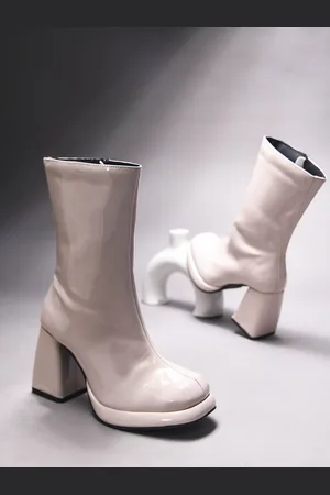 THE WHITE POLE Women Casual Block-Heeled Winter Boots