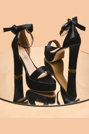 DIVASTRI Suede Party Block Sandals