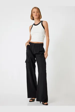 Koton Women Mid Rise Pleated Cargo Trousers