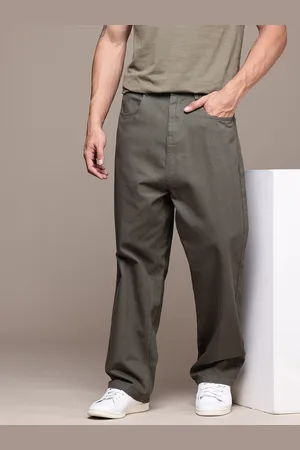 Roadster The Life Co. Men Pure Cotton Baggy Fit Chinos Trousers