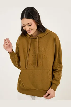 Styli Women Regular Fit Slogan Printed Hoodie