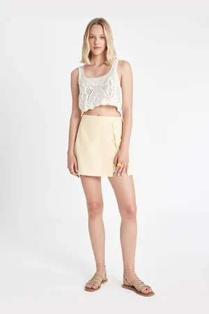 DeFacto Women Mid-Rise Shorts