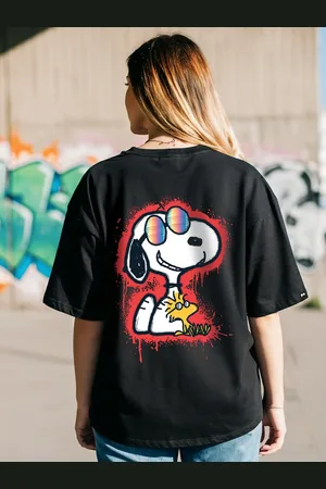 Bewakoof Women Graphic Printed Round Neck Pure Cotton Oversized T-shirt