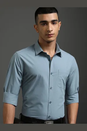 Highlander Men Spread Collar Solid Cotton Slim Fit Formal Shirt