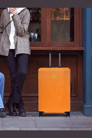 WROGN Textured Hard-Sided Medium Trolley Bag