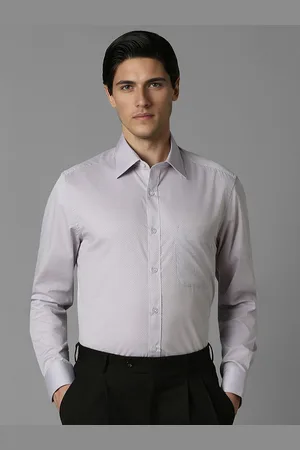 Louis Philippe Men Spread Collar Solid Pure Cotton Formal Shirt