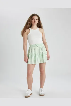DeFacto Floral Printed Tired Mini Skirt