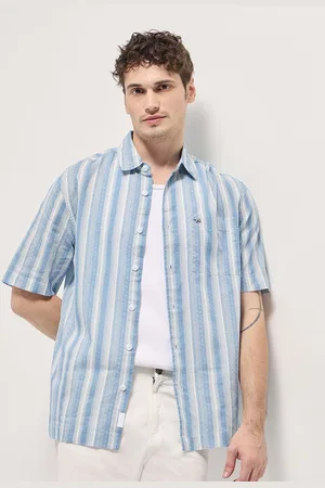 The Bear House Men Striped Spread Collar Cotton Relaxed Fit Casual Shirt