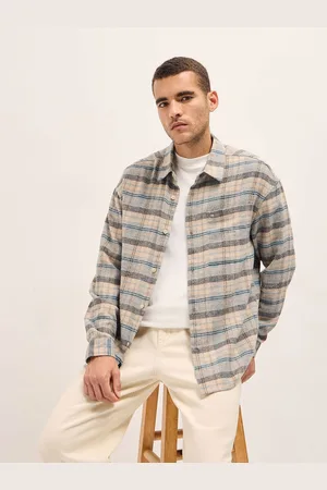 The Bear House Men Relaxed Fit Spread Collar Tartan Checked Cotton Casual Shirt