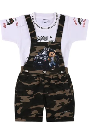 Wish Karo Infant Boys Printed Cotton Dungarees With T-Shirt