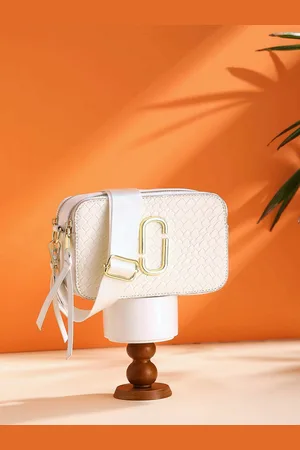 Diva Dale Women Textured Crossbody Sling Bag