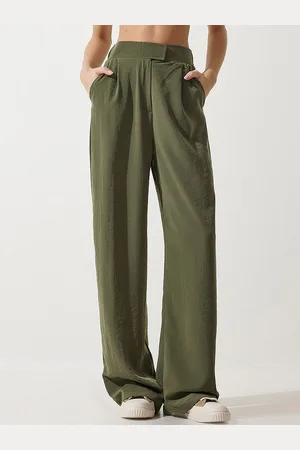 Happiness istanbul Women Loose Fit Pleated Parallel Trousers