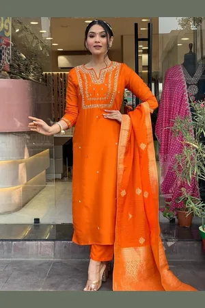 Lilots Floral Embroidered Zari Straight Kurta with Trouser & Dupatta