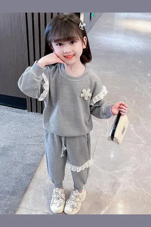 LULU & SKY Girls Embellished Round Neck Sweatshirt With Jogger
